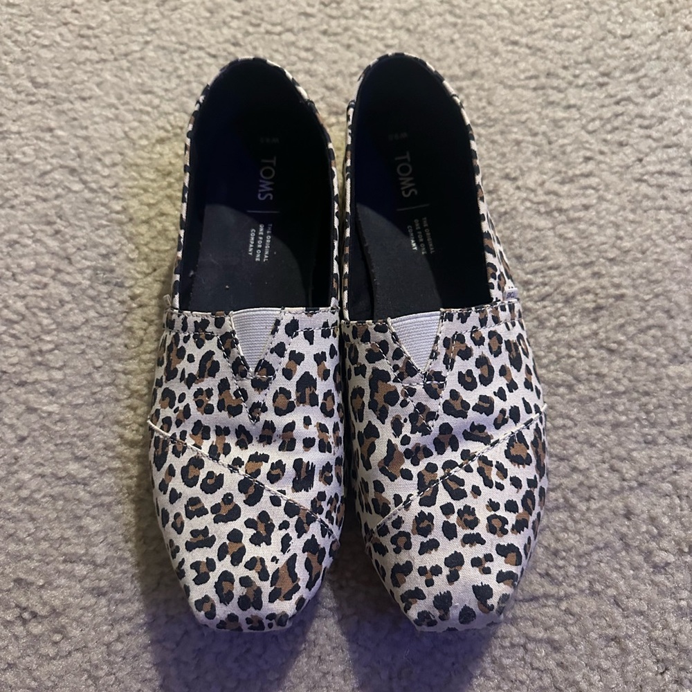 Women’s TOMS Cheetah Print Shoe
